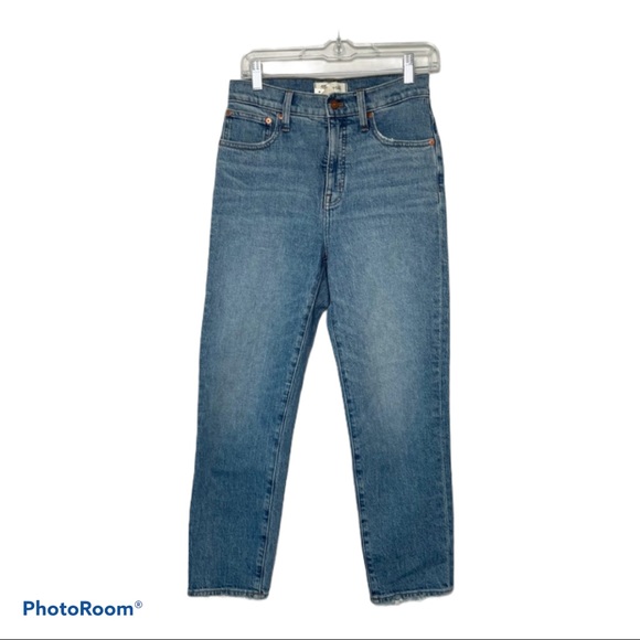 Madewell Denim - Madewell Classic Straight Leg High Rise Jeans 25